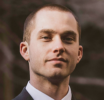 Thomas Whitfield, analityk tradingowy i ekspert rynku kryptowalut, portret.